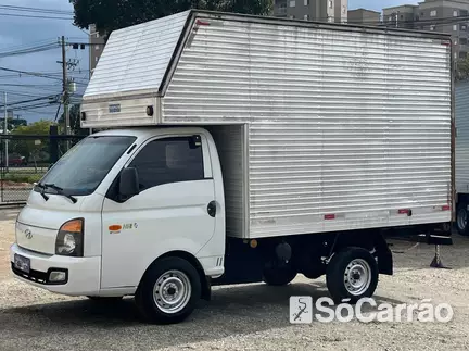 Hyundai HR 2.5 TB-IC 4X2 na cor Branca em Curitiba / PR - 6742935