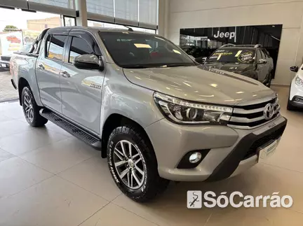Toyota HILUX CD SRX 4X4 2.8 TB AT6 na cor Prata em Ponta Grossa / PR - 6888430