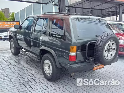 Nissan PATHFINDER LE 4X4 2.5 TB-IC na cor Grafite em São José dos Pinhais / PR - 6551369