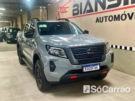 Nissan FRONTIER CD PRO-4X 4X4 2.3 16V TDI AT7 na cor Cinza no Porto Alegre / RS - 6934631