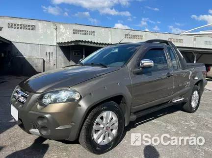 Fiat STRADA CE ADVENTURE LOCKER 1.8 16V na cor Marrom em São José dos Pinhais / PR - 6923883