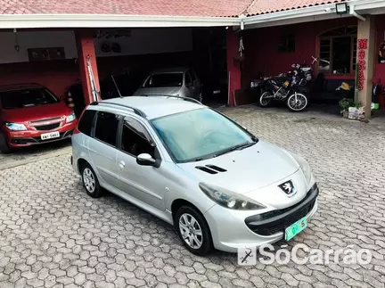 Peugeot 207 SW XR SPORT 1.4 8V na cor Prata em Curitiba / PR - 6689312