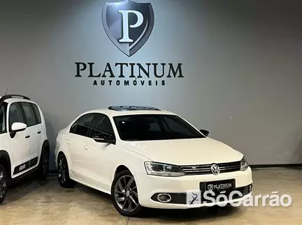 Volkswagen JETTA COMFORTLINE 2.0 na cor Branca em Palhoça / SC - 6872854