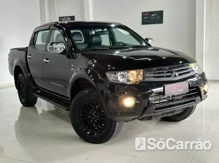 Mitsubishi L-200 CD TRITON HPE 4X4 3.2 16V TB-IC AT na cor Preta em Curitiba / PR - 6887179