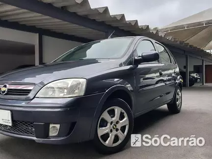 Chevrolet CORSA HATCH PREMIUM 1.4 8V ECONOFLEX na cor Cinza em Curitiba / PR - 6882544