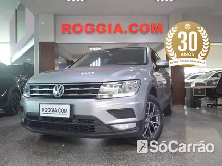 Volkswagen TIGUAN ALLSPACE COMFORTLINE 250(TETO PANORAMICO) 1.4 TSI DSG na cor Prata em Curitiba / PR - 6574246