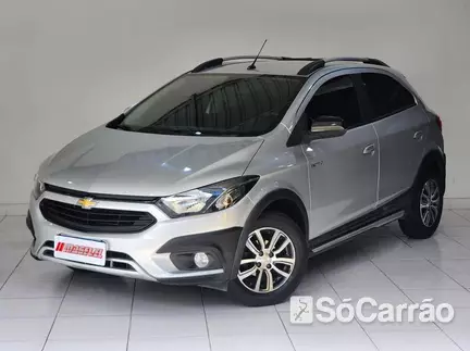 Chevrolet ONIX ACTIV 1.4 8V MT6 ECO na cor Prata em São José dos Pinhais / PR - 6737577