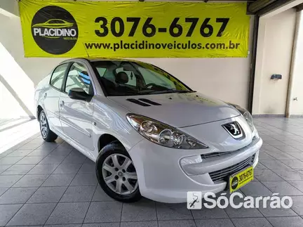 Peugeot 207 SEDAN PASSION XR 1.4 8V na cor Branca em Curitiba / PR - 6643053