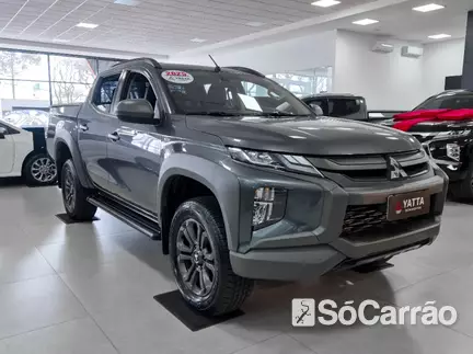 Mitsubishi L-200 CD TRITON SPORT OUTDOOR GLS 4X4 2.4 TB AT na cor Cinza em Curitiba / PR - 6942832