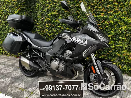 Kawasaki VERSYS GRAND TOURER 1000 120CV ABS na cor Cinza em Itajaí / SC - 6322706