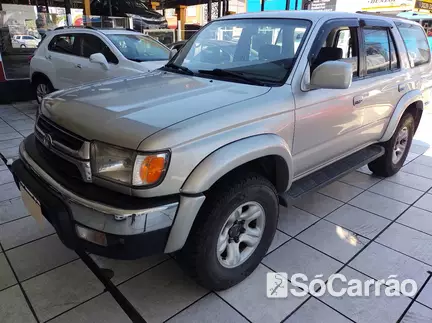Toyota HILUX SW4 HILUX SW4 4X4 3.0 TB na cor Prata em Florianópolis / SC - 6913797