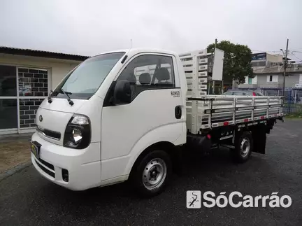 KIA BONGO K-2500 4X2 2.5 TB na cor Branca em Curitiba / PR - 6973338