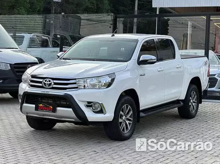 Toyota HILUX CD SRV 4X4 2.8 TB AT6 na cor Branca em Curitiba / PR - 6868324
