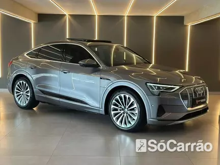 Audi E-TRON SPORTBACK PERFORMANCE QUATTRO na cor Cinza em Campo Largo / PR - 6345102