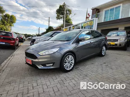 Ford FOCUS FOCUS SE 2.0 16V P.SHIFT FLEXONE na cor Cinza em Curitiba / PR - 6785416