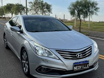 Hyundai AZERA 3.0 V6 AT