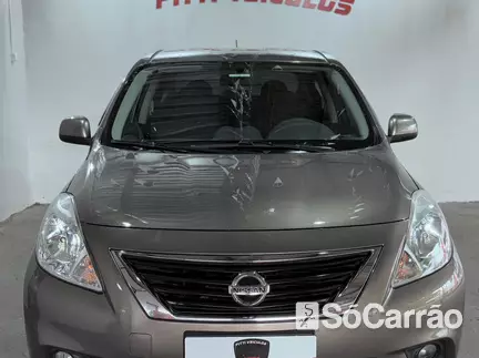 Nissan VERSA SL 1.6 16V FLEXFUEL na cor Cinza no Canoas / RS - 6727690