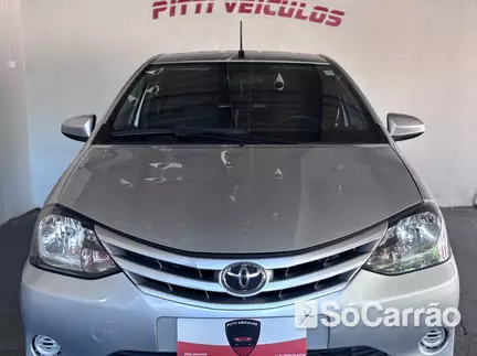Toyota ETIOS HATCH X 1.3 16V na cor Prata no Canoas / RS - 6727747