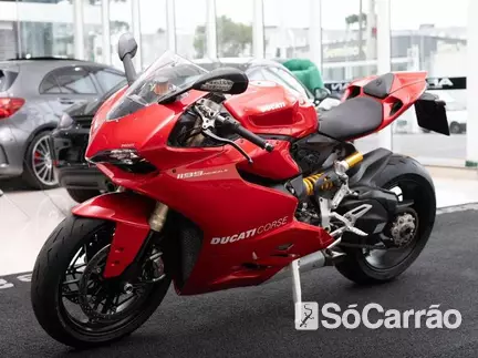Ducati PANIGALE 1199 na cor Vermelha em Curitiba / PR - 6515577