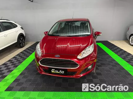Ford NEW FIESTA SE 1.5 16V na cor Vermelha no Canoas / RS - 6796666