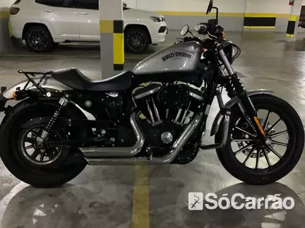 Harley Davidson IRON SPORTSTER IRON 883 na cor Prata em Curitiba / PR - 6709058