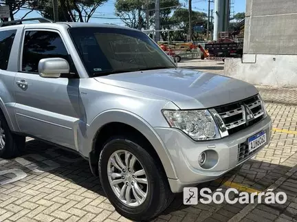 Mitsubishi PAJERO HPE 4X4 3.2 TB-IC AT na cor Prata em São José dos Pinhais / PR - 6695344