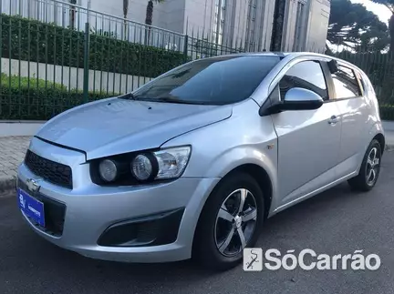 Chevrolet SONIC LT 1.6 16V MT FLEXPOWER na cor Prata em Curitiba / PR - 6523841