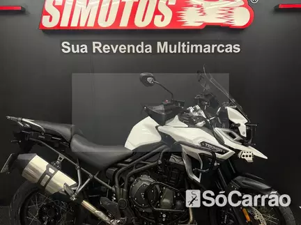 Triumph TIGER 1200 GT EXPLORER na cor Branca em Florianópolis / SC - 6941414