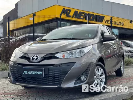 Toyota AURIS 1.6 16V na cor Cinza em Joinville / SC - 6723526