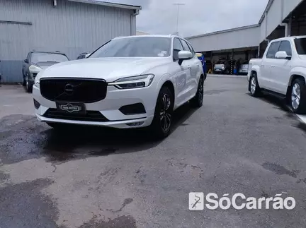 Volvo XC60 MOMENTUM D5 AWD 4X4 2.0 TB AT na cor Branca em Curitiba / PR - 6459810