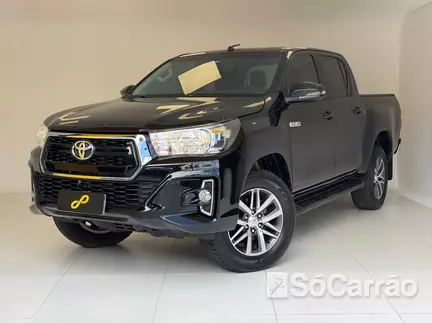 Toyota HILUX CD SR 4X2 2.7 16V AT na cor Preta em Curitiba / PR - 6816923