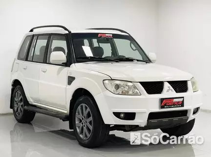 Mitsubishi PAJERO TR4 4X2 2.0 16V na cor Branca em Curitiba / PR - 6618941