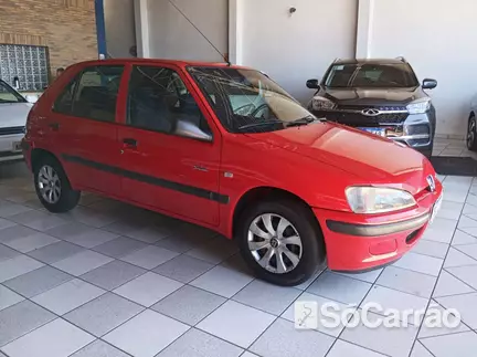 Peugeot 106 SELECTION 1.0 na cor Vermelha em Curitiba / PR - 6810302