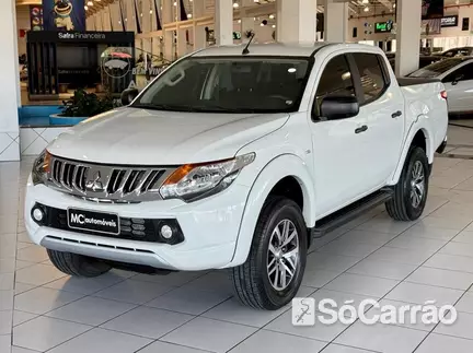 Mitsubishi L-200 CD TRITON GLS 4X4 2.4 16V AT6 na cor Branca em Curitiba / PR - 6796354