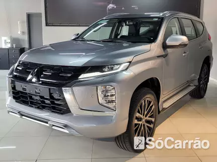 Mitsubishi PAJERO SPORT LEGEND 4X4 2.4 TB AT na cor Prata em Curitiba / PR - 6489441