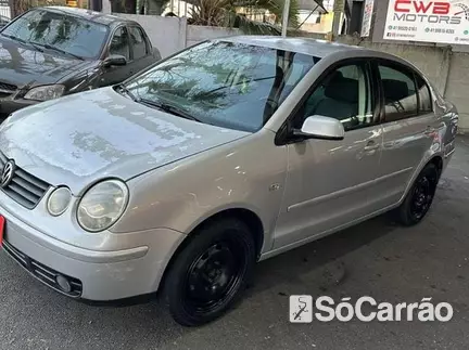 Volkswagen POLO SEDAN 1.6 8V na cor Prata em Curitiba / PR - 6785533