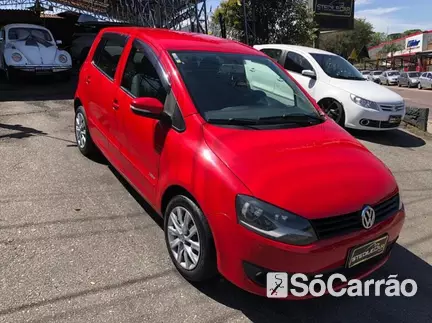 Volkswagen FOX (BLACKFOX I-TREND) G2 1.0 TEC 8V na cor Vermelha em Curitiba / PR - 6930577