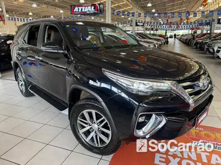 Toyota HILUX SW4 4X4 2.8 na cor Preta em Curitiba / PR - 6379846
