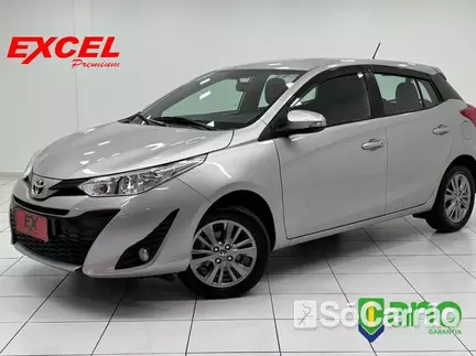 Toyota YARIS HATCH XL PLUS CONNECT 1.5 16V CVT na cor Prata em Curitiba / PR - 6804314