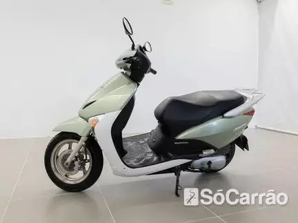 Honda LEAD 110 na cor Verde no Porto Alegre / RS - 6577511
