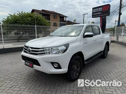 Toyota HILUX CD SRV 4X4 2.8 TB AT na cor Branca em Joinville / SC - 6703316