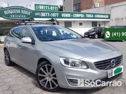Volvo V60 MOMENTUM T4 DRIVE-E FWD 4X2 2.0 TB AT na cor Prata em Curitiba / PR - 6525905