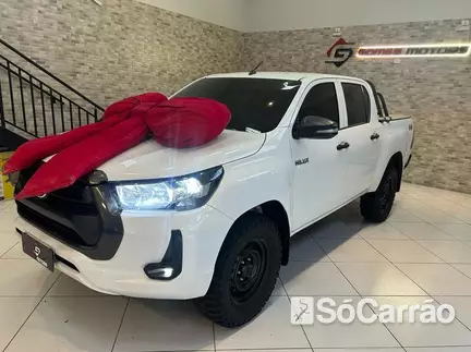 Toyota HILUX CD 4X4 2.8 na cor Branca em Curitiba / PR - 6572453