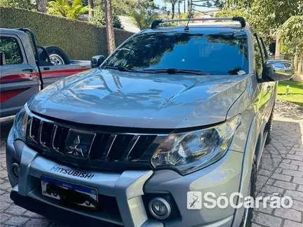 Mitsubishi L-200 CD TRITON HPE MOTORSPORT 4X4 2.4 TB AT na cor Prata em Curitiba / PR - 6632280