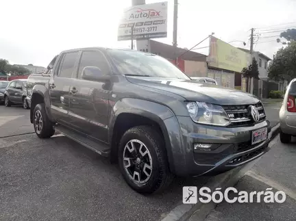 Volkswagen AMAROK CD COMFORTLINE 4X4 3.0 TDI V6 258CV AT na cor Cinza em Curitiba / PR - 6888143