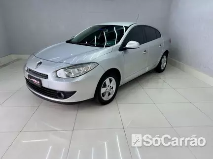 Renault FLUENCE DYNAMIQUE 2.0 16V CVT HIFLEX na cor Prata em Curitiba / PR - 6848289