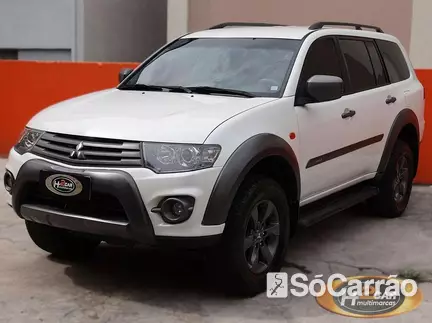 Mitsubishi PAJERO OUTDOOR 4X4 3.2 TB-IC AT na cor Branca em Curitiba / PR - 6443339