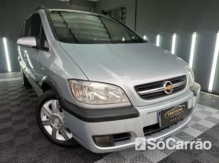 Chevrolet ZAFIRA EXPRESSION 2.0 8V AT FLEXPOWER na cor Prata em Curitiba / PR - 6723401