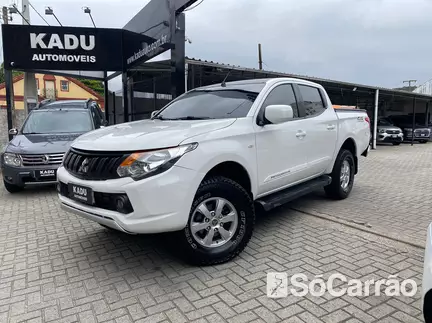 Mitsubishi L-200 CS 4X2 2.5 TB na cor Branca em São José / SC - 6531921