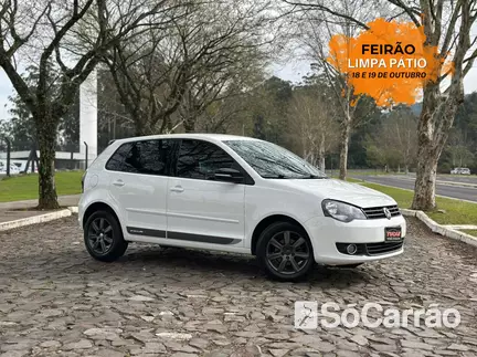 Volkswagen POLO SPORTLINE 1.6 8V na cor Branca no Dois Irmãos / RS - 6892681